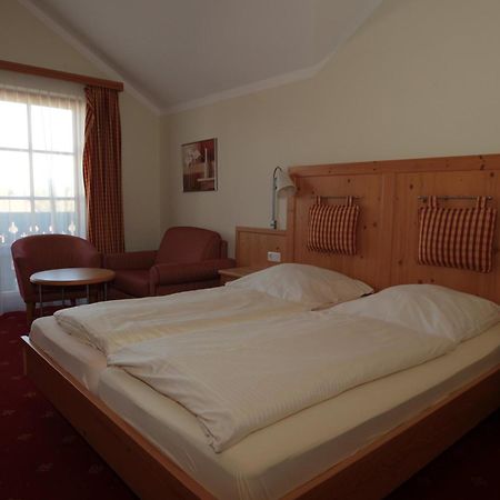 Landgasthof Drei Rosen Bernried am Starnberger See Екстер'єр фото